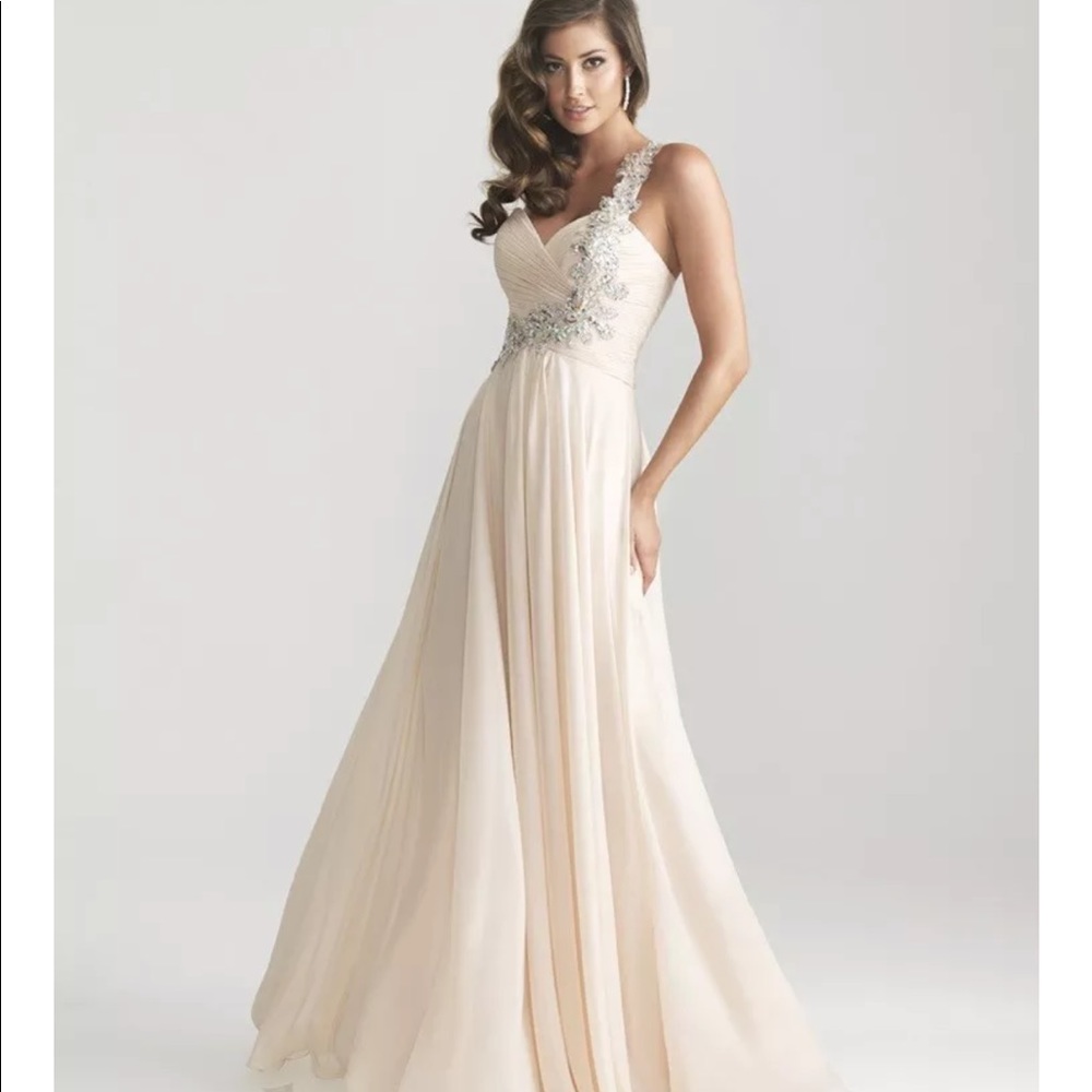 Cream prom dress size six